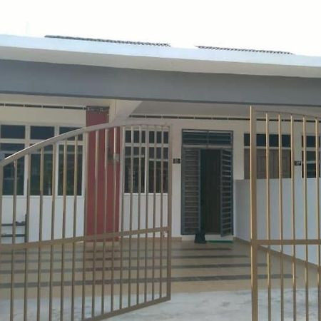 Reenvillahomestayportdickson Port Dickson Ngoại thất bức ảnh